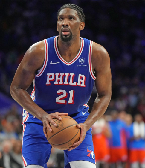 Joel Embiid Größe